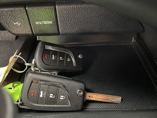 2024 Toyota Camry SE Automatic - 22984080 - 27