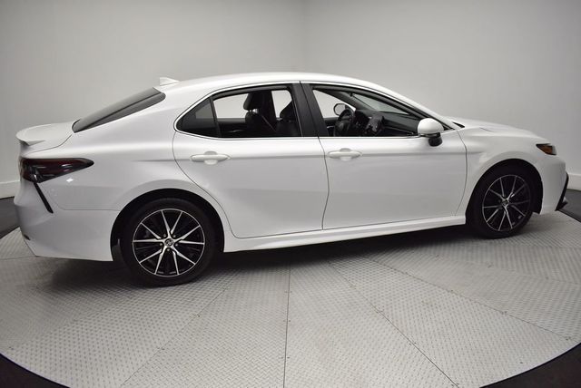2024 Toyota Camry SE Automatic - 22994291 - 3