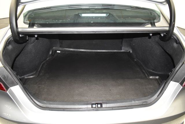 2024 Toyota Camry SE Automatic - 23002356 - 32