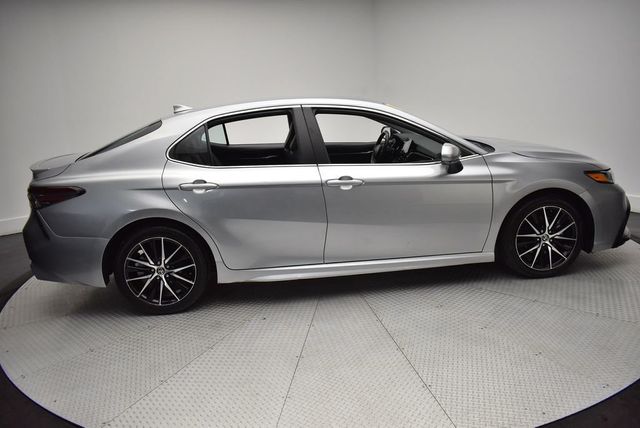 2024 Toyota Camry SE Automatic - 23002356 - 3