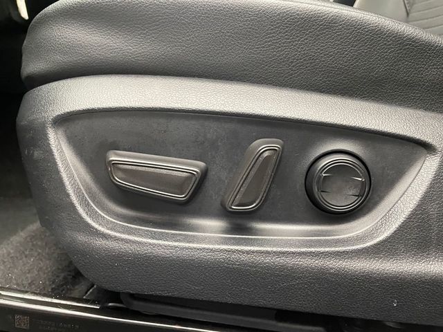 2024 Toyota Camry SE Automatic AWD - 22987133 - 13