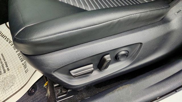 2024 Toyota Camry SE Automatic AWD - 23016941 - 11