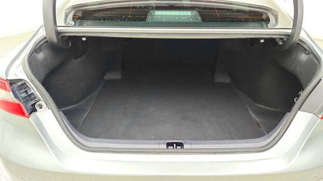 2024 Toyota Camry SE Automatic w/ Cold Weather & Audio Upgrade Packages - 23079100 - 20