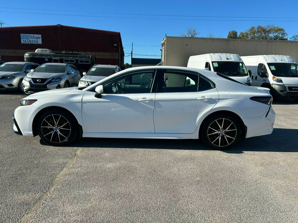 2024 Toyota Camry SE **NEW TIRES ALL AROUND!** - 22932105 - 4