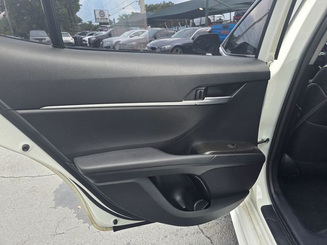 2024 Toyota Camry SE Nightshade Automatic - 23084910 - 15