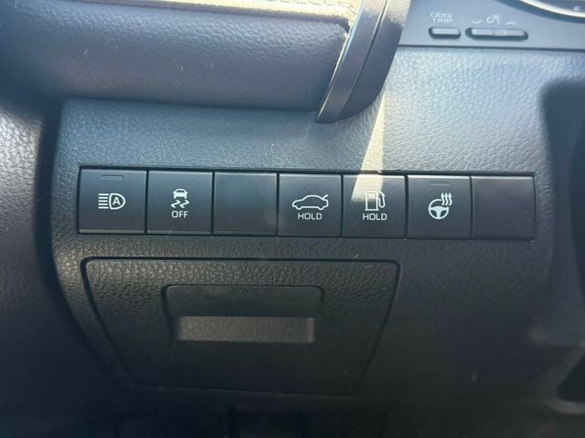 2024 Toyota Camry XLE Automatic AWD - 23034364 - 32