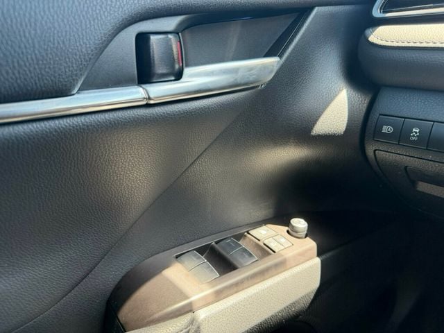 2024 Toyota Camry XLE Automatic AWD - 23034364 - 33