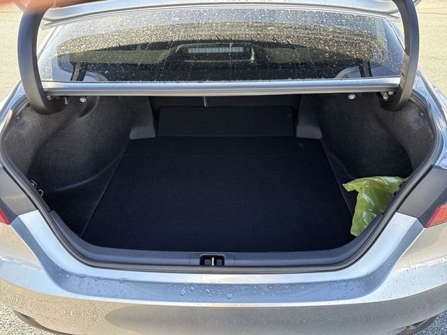 2024 Toyota Camry XLE V6 Automatic - 22779905 - 14