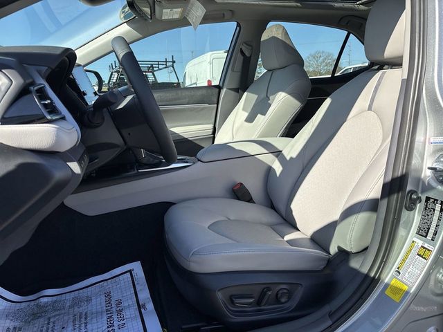 2024 Toyota Camry XLE V6 Automatic - 22779905 - 15