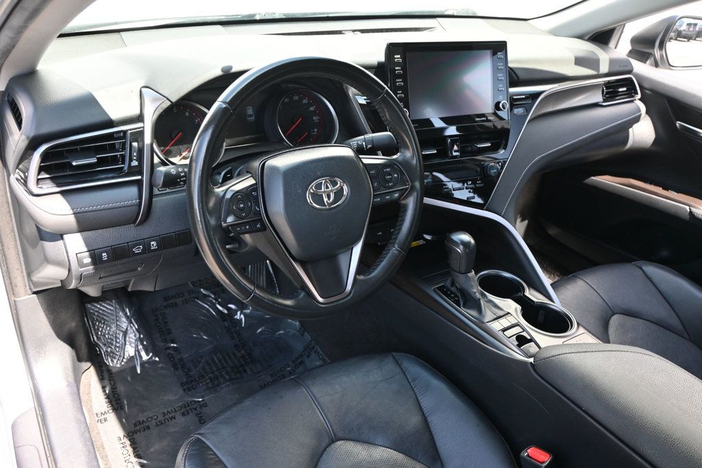 Toyota Camry photo 6