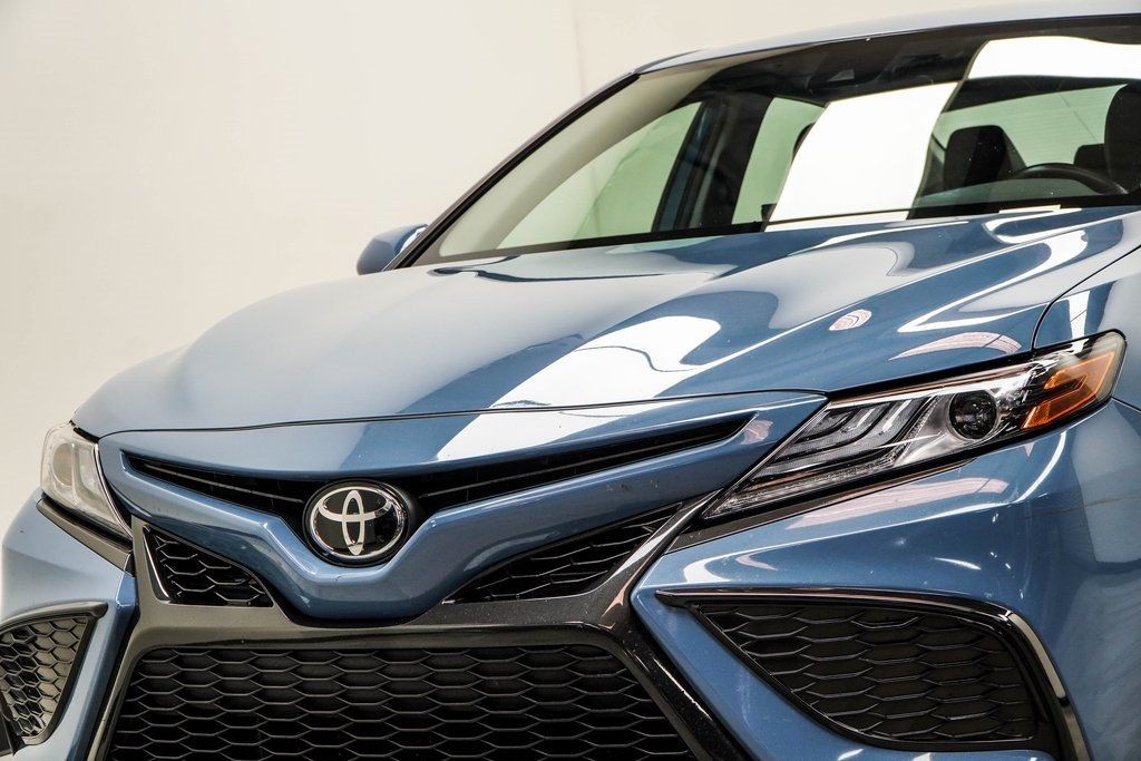 2024 Toyota Camry XSE photo 2