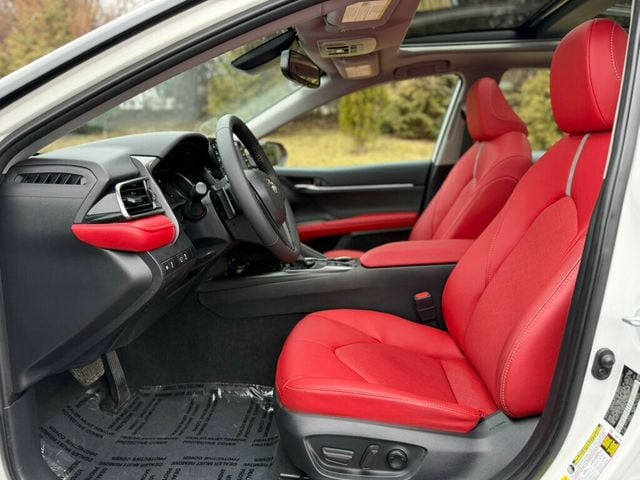 2024 Toyota Camry XSE Automatic - 22970981 - 13