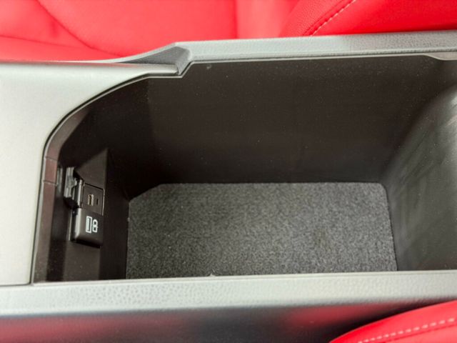 2024 Toyota Camry XSE Automatic - 22970981 - 34