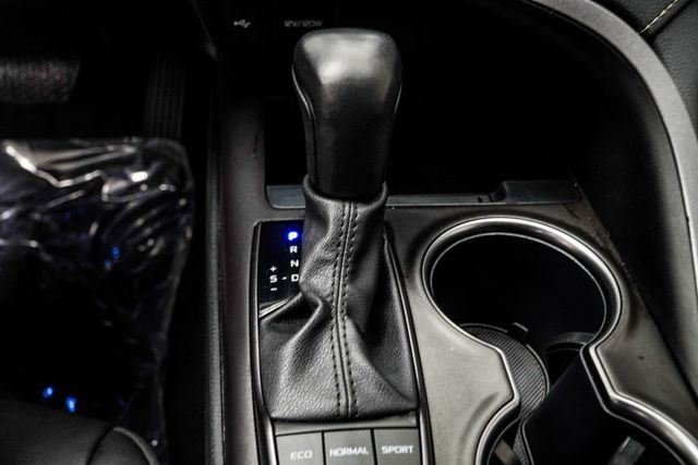 2024 Toyota Camry XSE Automatic - 22929455 - 17