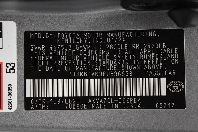 2024 Toyota Camry XSE Automatic - 22996821 - 38