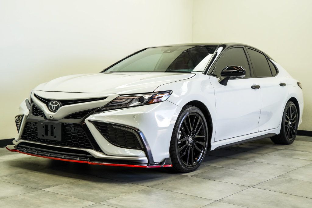 Toyota Camry photo 5