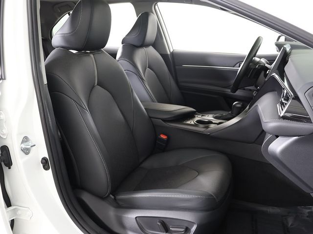 2024 Toyota Camry XSE V6 Automatic - 22997576 - 32