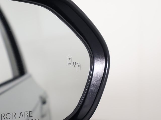 2024 Toyota Camry XSE V6 Automatic - 22997576 - 40