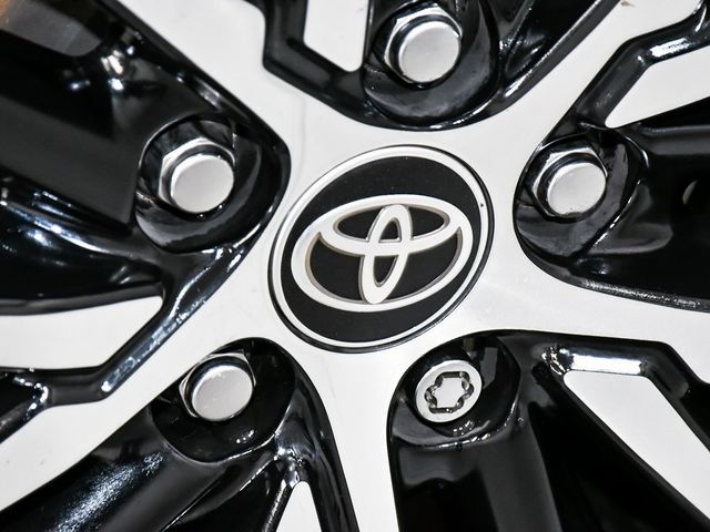 2024 Toyota Camry Hybrid SE - 22950541 - 66