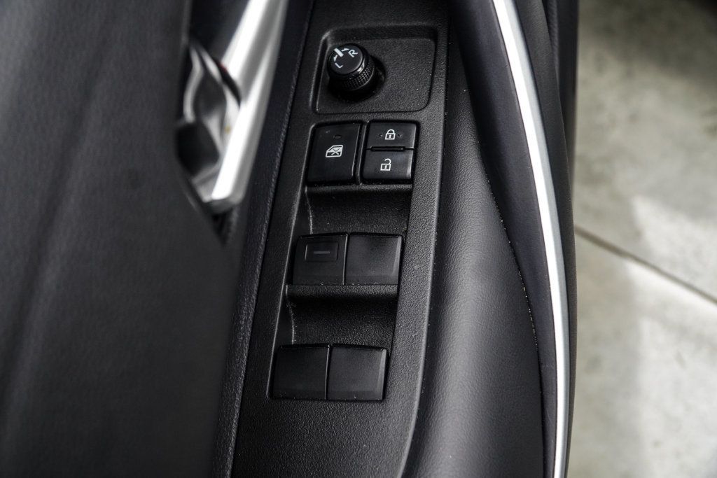 Toyota Corolla photo 32