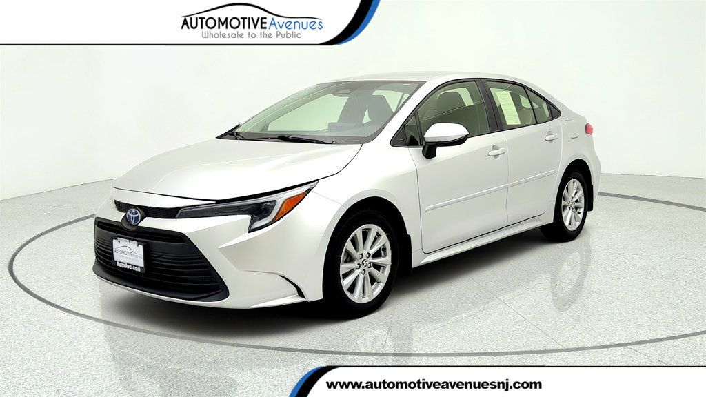 2024 Toyota Corolla Hybrid LE w/ Convenience Pkg - 23032141 | Video 1