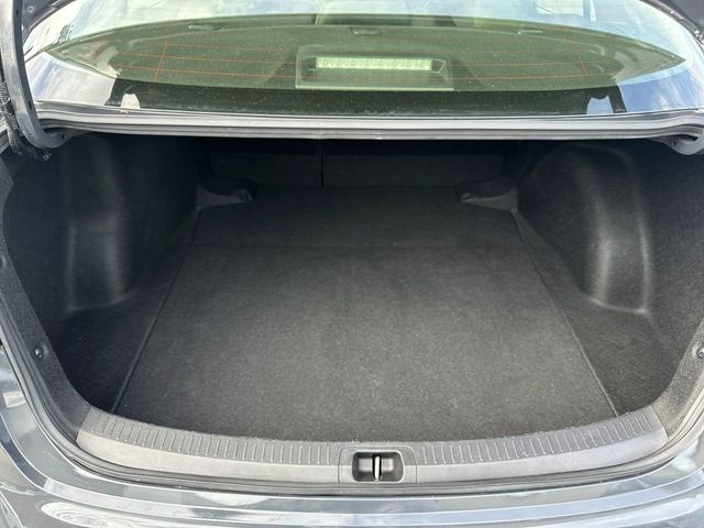 2024 Toyota Corolla LE CVT - 22950227 - 19