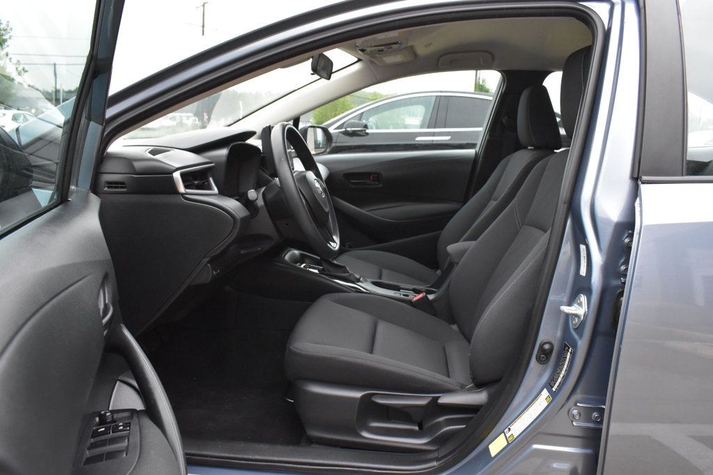 2024 Toyota Corolla LE photo 12