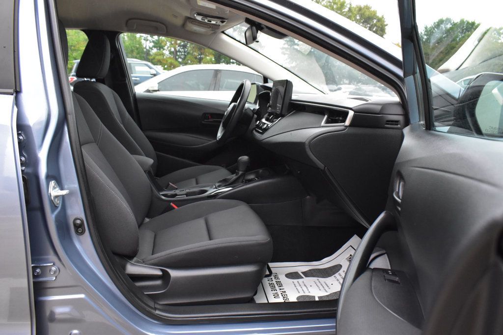 2024 Toyota Corolla LE photo 15