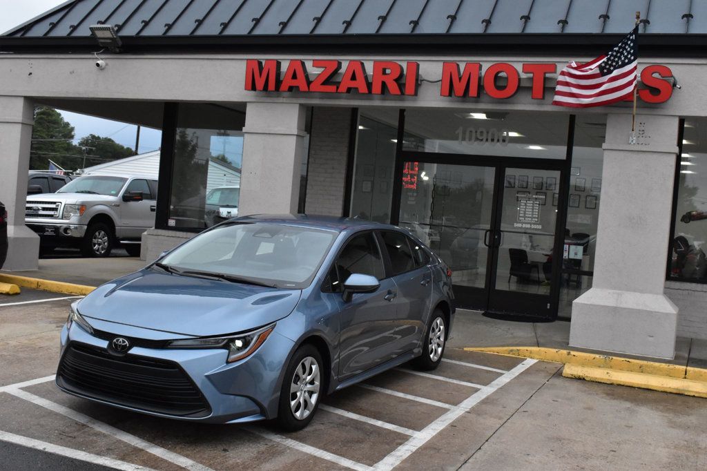 2024 Toyota Corolla LE photo 5