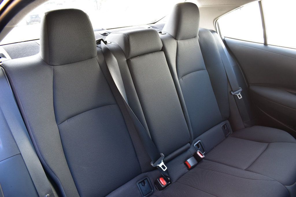 2024 Toyota Corolla LE CVT - 22973141 - 19