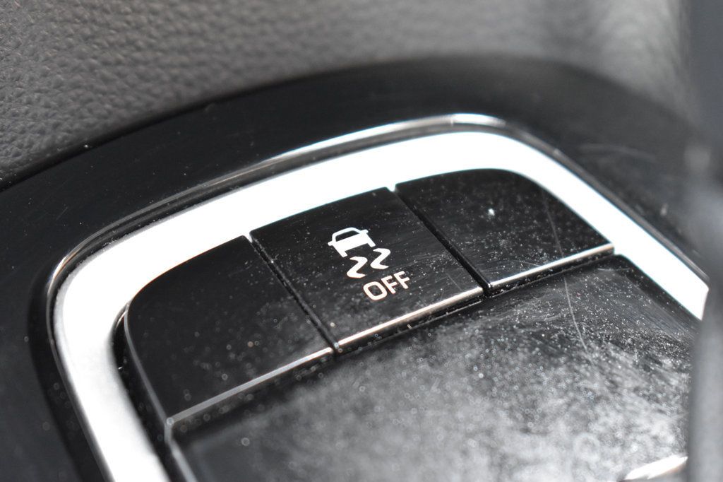 2024 Toyota Corolla LE CVT - 22973141 - 35