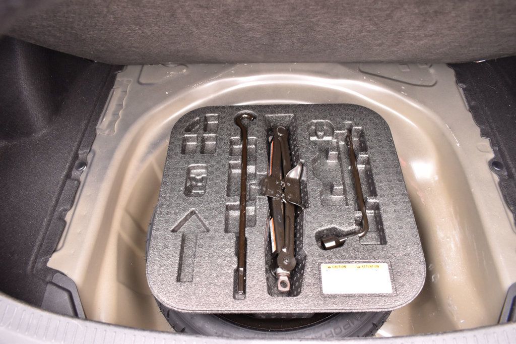 2024 Toyota Corolla LE CVT - 22973141 - 50