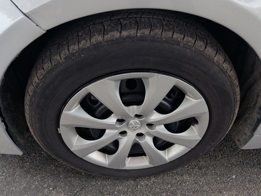 Toyota Corolla photo 10
