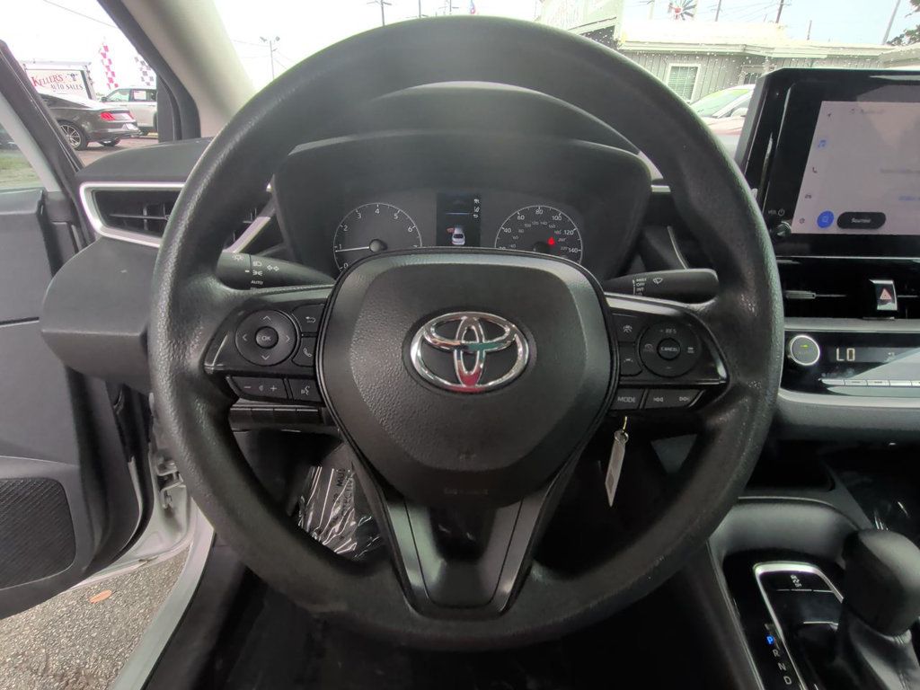 Toyota Corolla photo 15