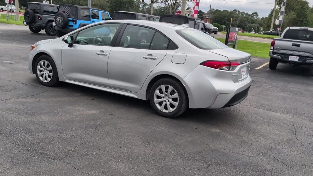 Toyota Corolla photo 6