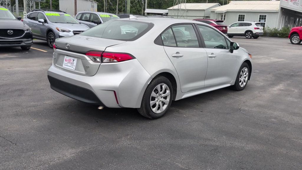 Toyota Corolla photo 8
