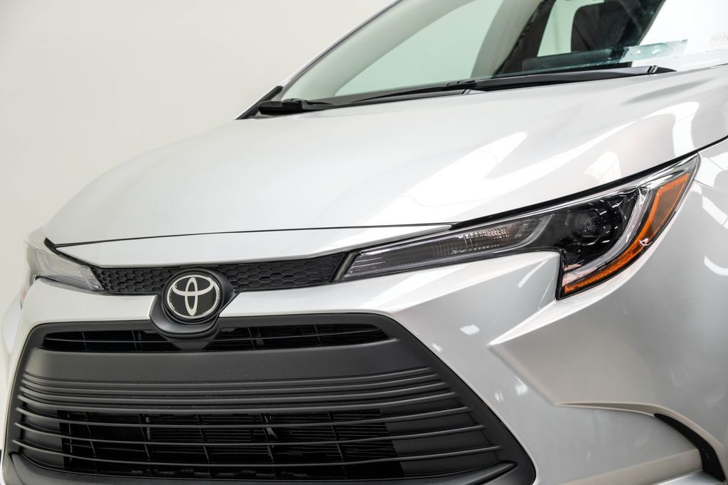 Toyota Corolla photo 2