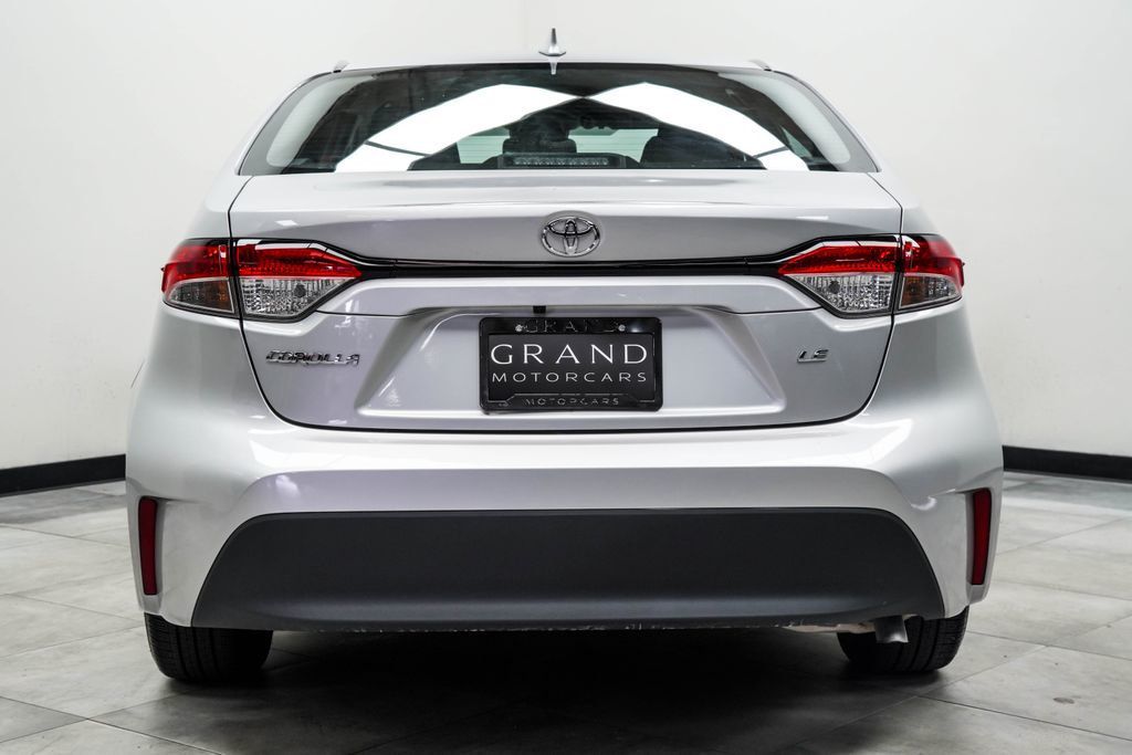 Toyota Corolla photo 9