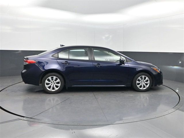 2024 Toyota Corolla LE CVT - 22904409 - 30