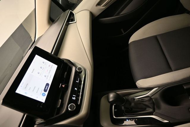 2024 Toyota Corolla LE CVT - 22998348 - 21