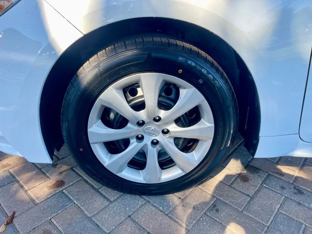 2024 Toyota Corolla LE CVT - 22933806 - 4