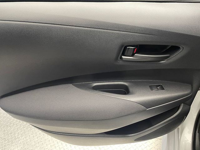 2024 Toyota Corolla LE CVT - 22942125 - 31