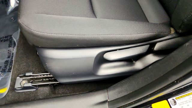 2024 Toyota Corolla LE CVT - 23006268 - 10