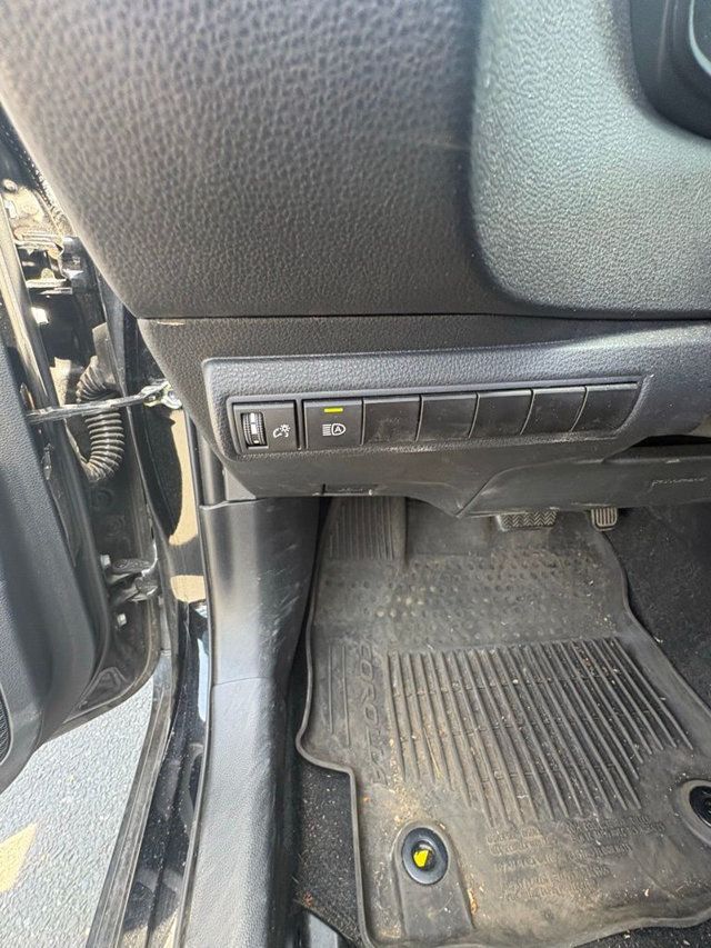 2024 Toyota Corolla SE CVT - 23023247 - 11