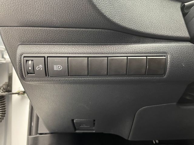 2024 Toyota Corolla XSE CVT - 22908469 - 19
