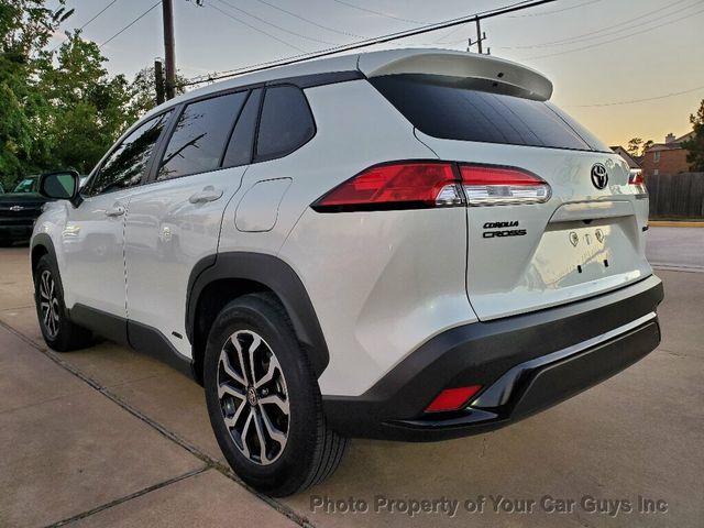 2024 Toyota Corolla Cross Hybrid S 4WD - 22941672 - 17