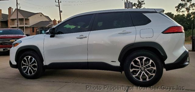 2024 Toyota Corolla Cross Hybrid S 4WD - 22941672 - 19