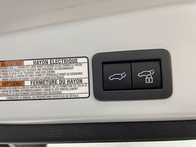 2024 Toyota Corolla Cross Hybrid XSE 4WD - 22931427 - 43