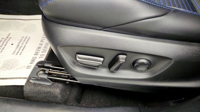 2024 Toyota Corolla Cross Hybrid XSE 4WD w/ Tilt/Slide Moonroof - 23028920 - 10
