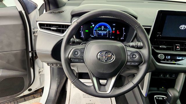 2024 Toyota Corolla Cross Hybrid XSE 4WD w/ Tilt/Slide Moonroof - 23028920 - 12